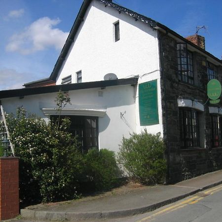 The Horseshoe Guesthouse Rhayader Extérieur photo