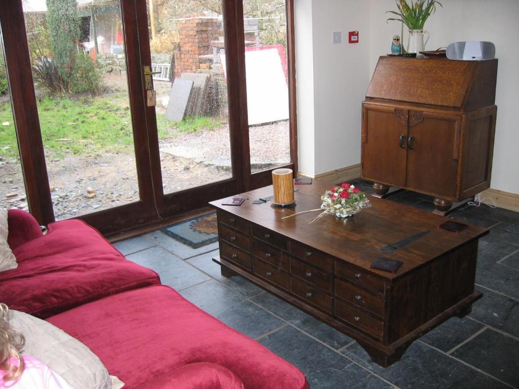The Horseshoe Guesthouse Rhayader Extérieur photo